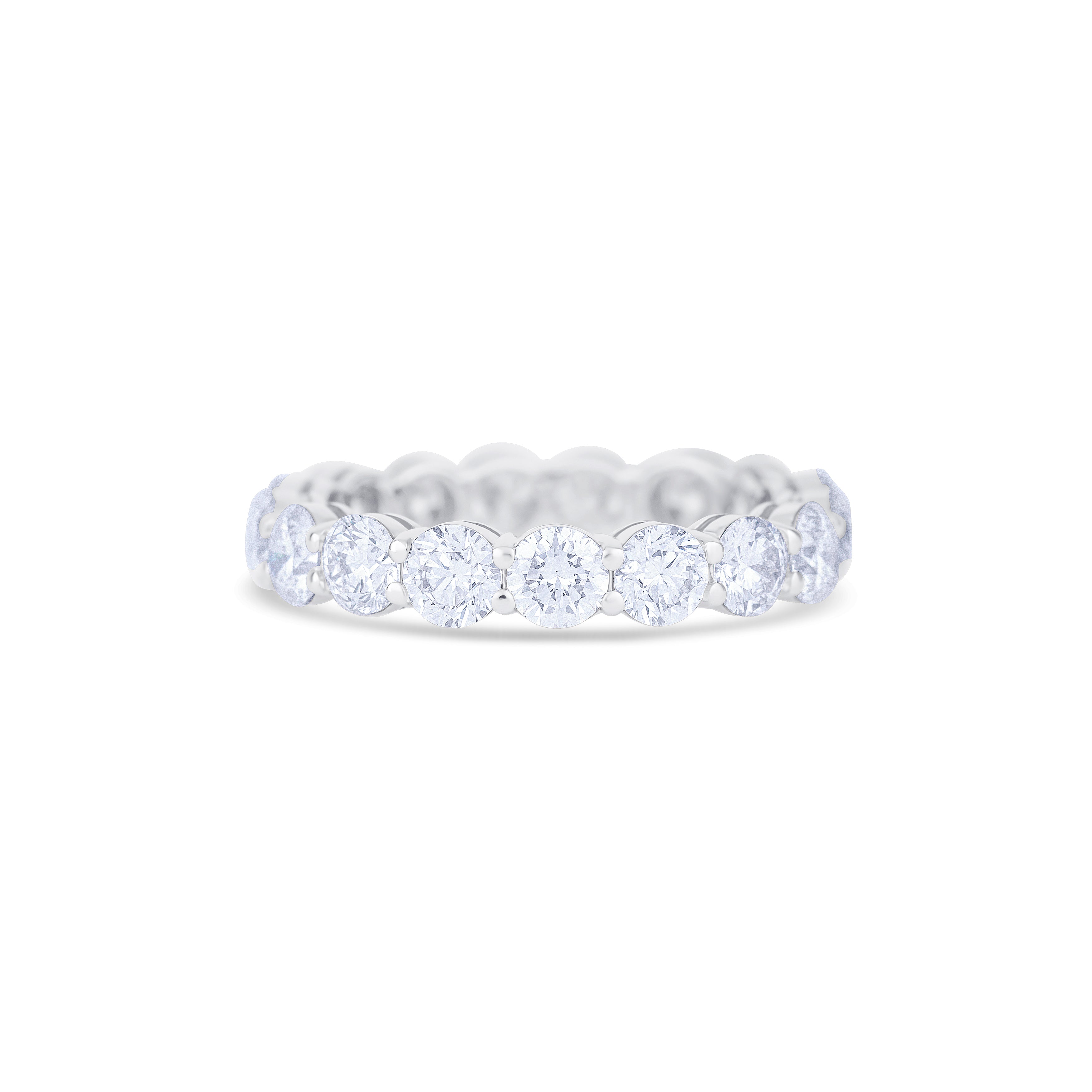 18K White Gold Round Diamond Eternity Wedding Band