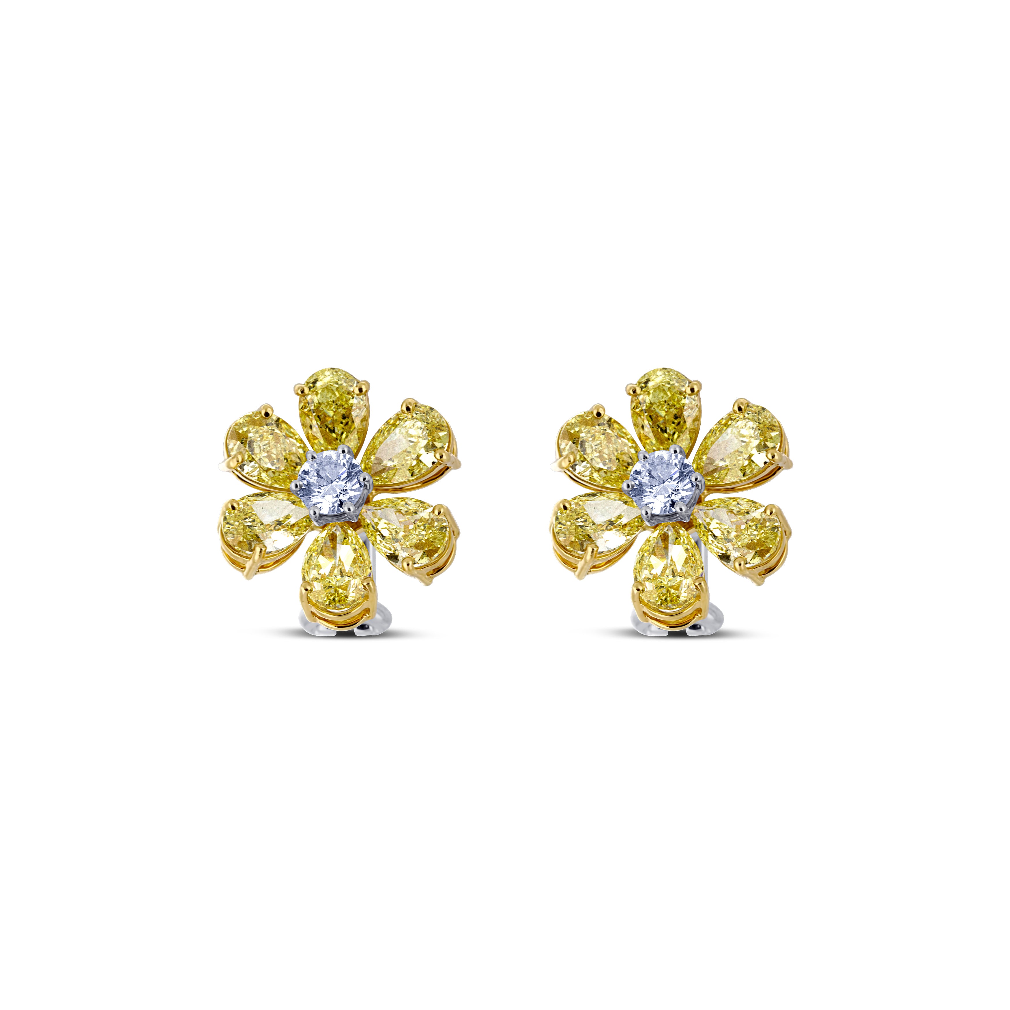 18K Titanium White & Yellow Gold Pear Cut Diamond Flower Design Earrings