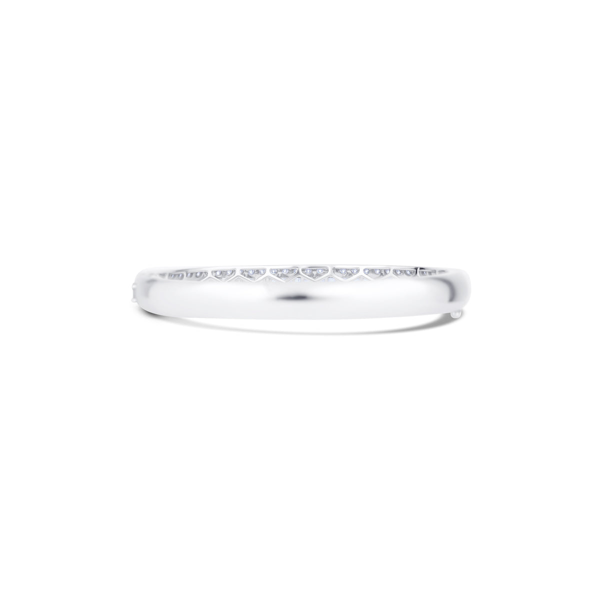 18K White Gold Diamond Bangle