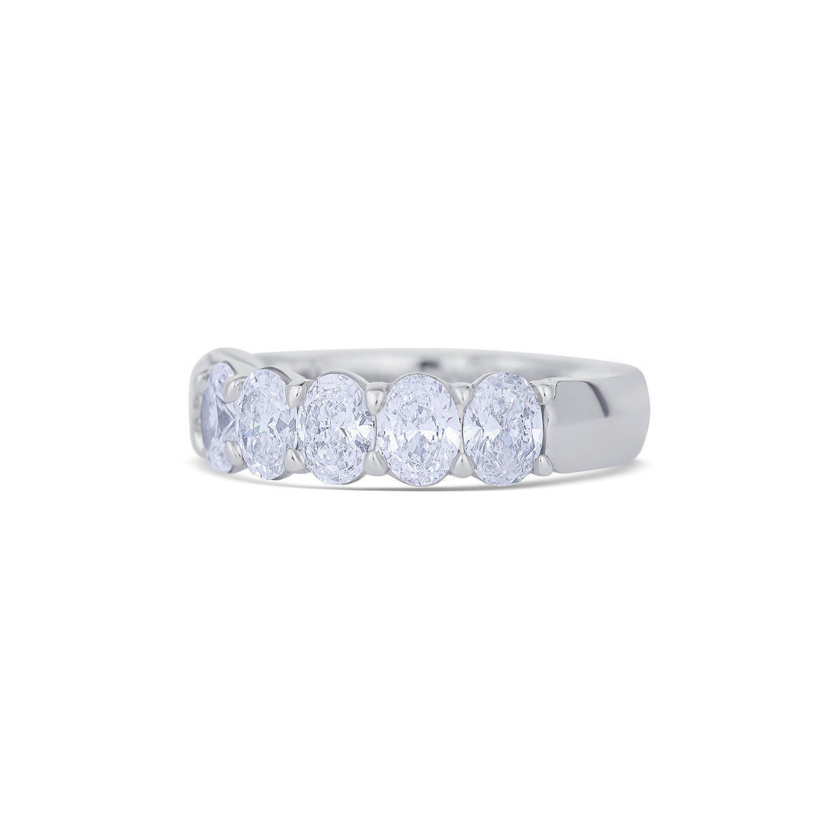 18K White Gold Oval Cut Diamond Eternity Buttercup Wedding Band
