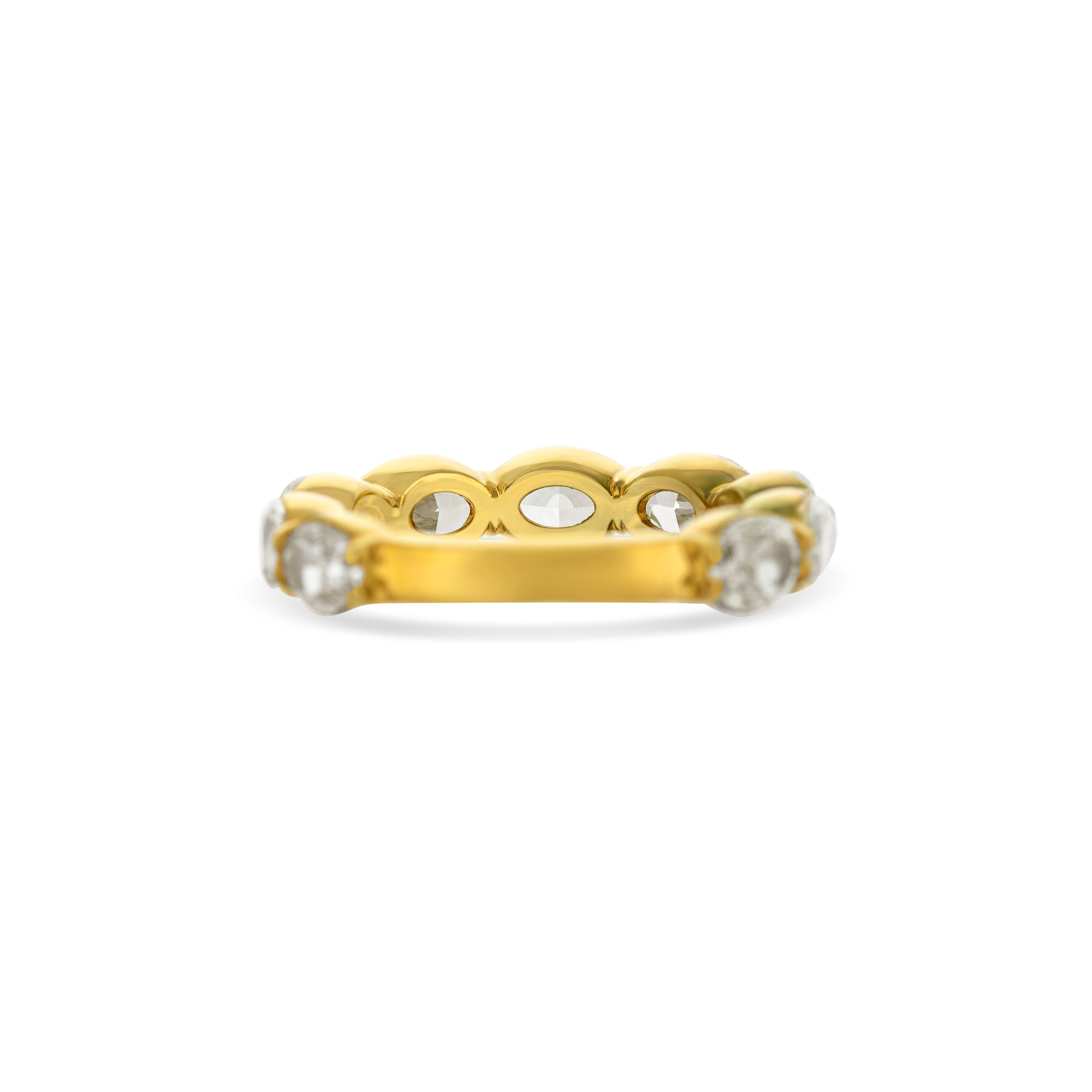 18K Yellow Gold Fancy Yellow Oval Cut Diamond Band