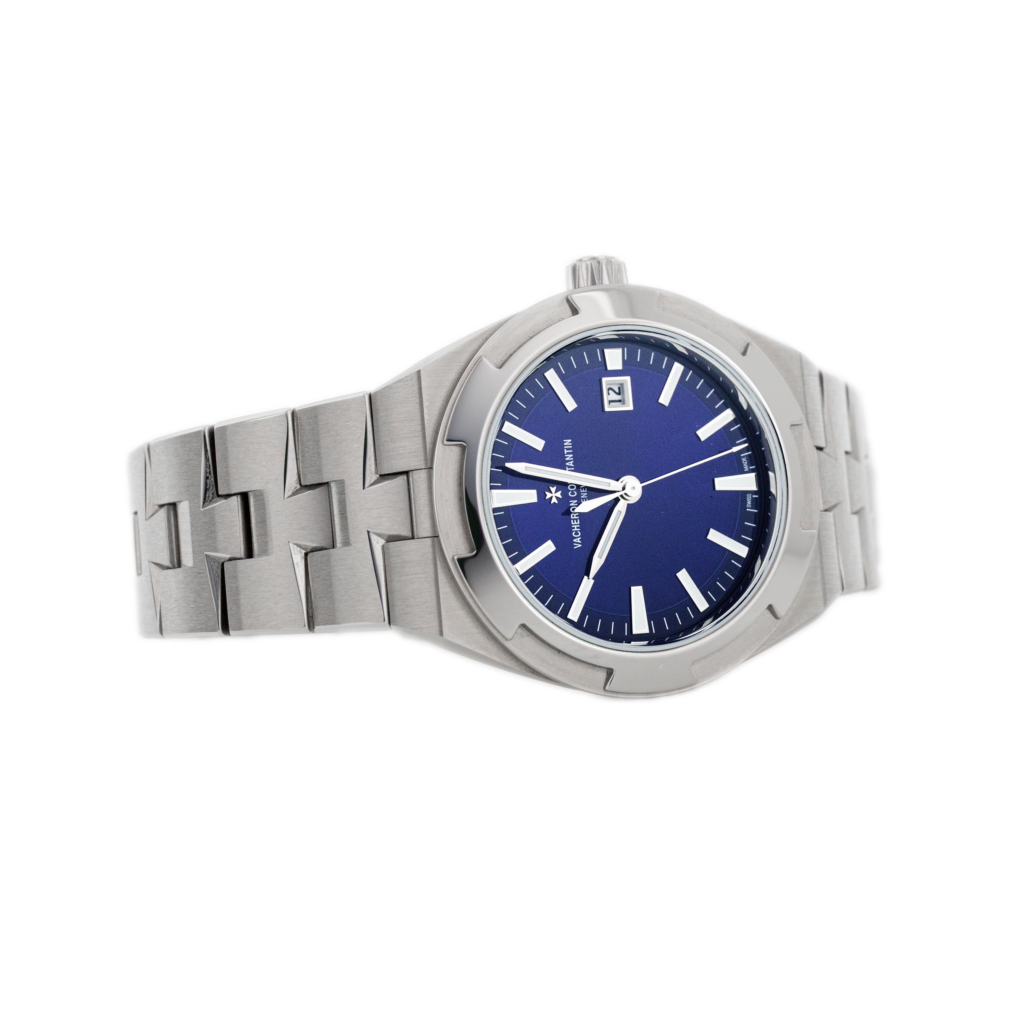 Vacheron Constantin Overseas Steel Blue Dial 34.5mm 4600V/200A-B980 Full Set