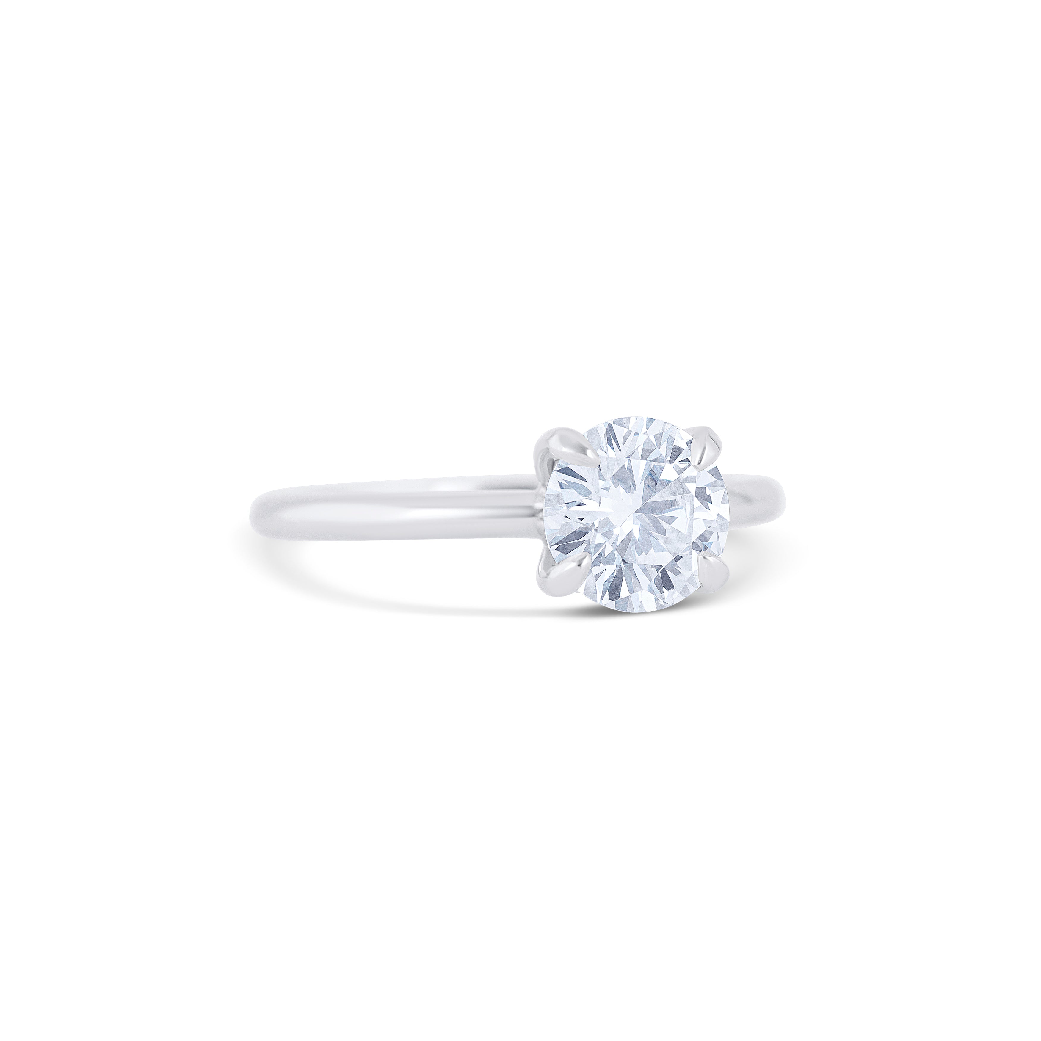 18K White Gold Round Cut Solitaire Diamond Engagement Ring