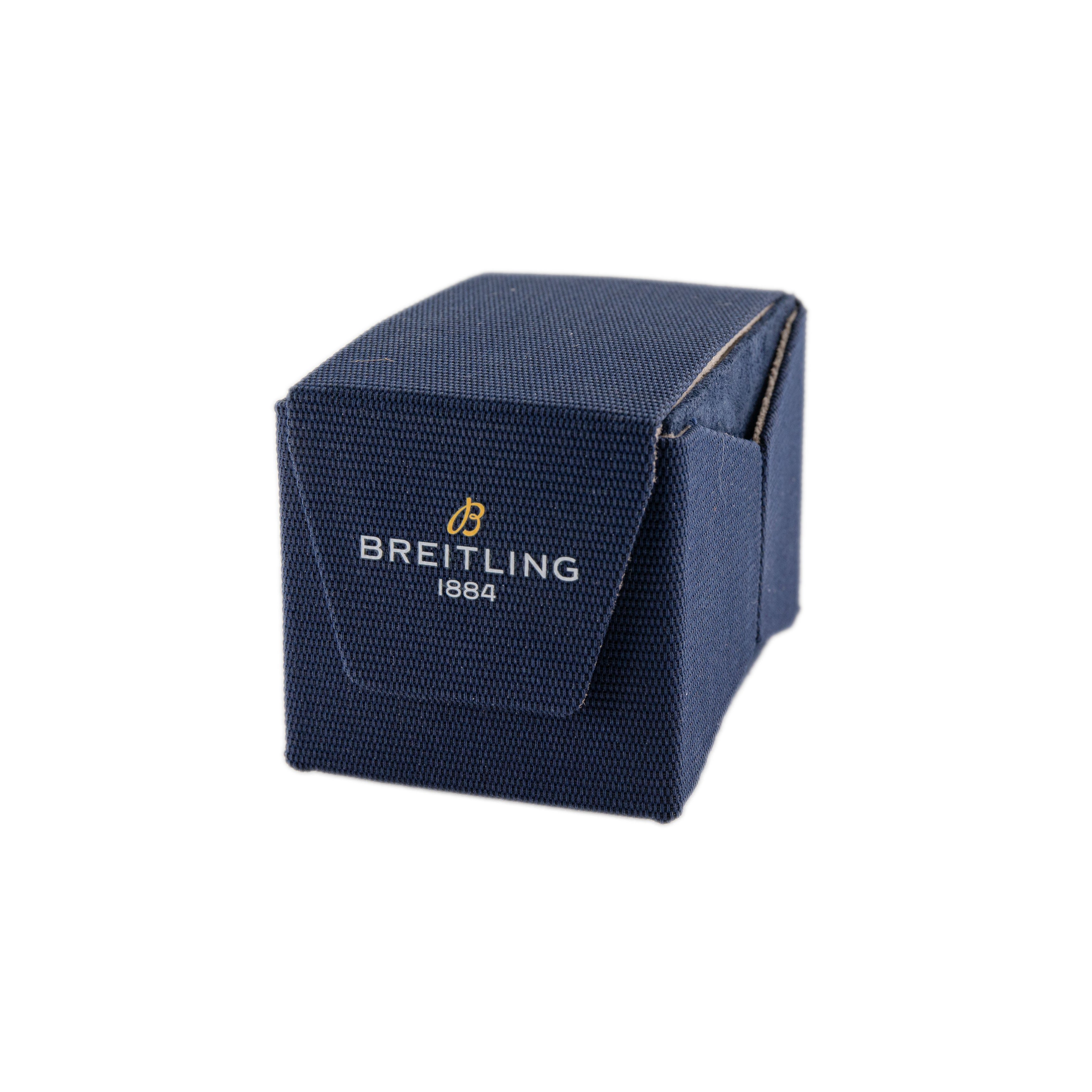 Breitling Endurance Pro Plastic Breitlight 44 Plastic Black Dial 44mm