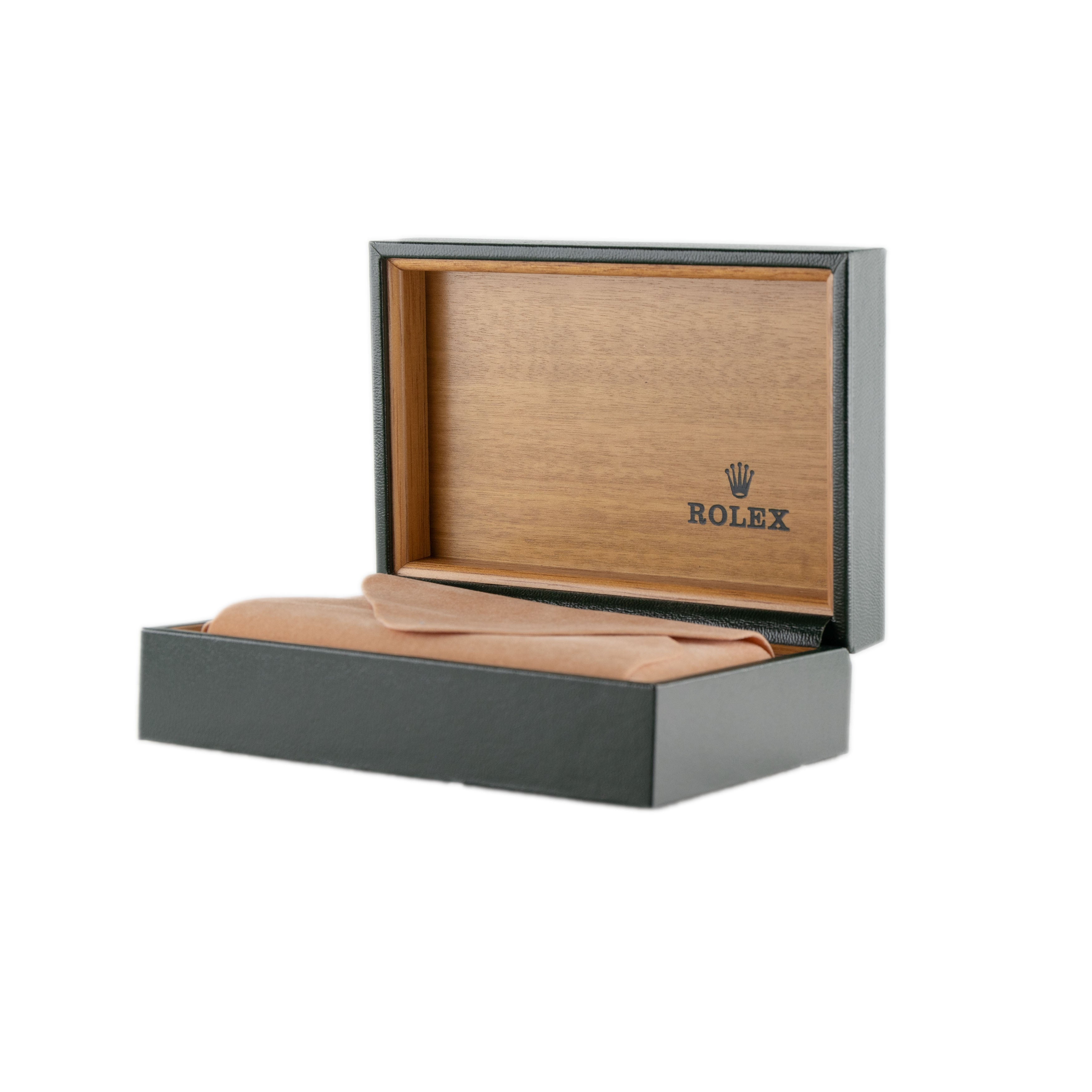 Rolex Submariner Stainless Steel Black Dial 40mm 14060 Full Set