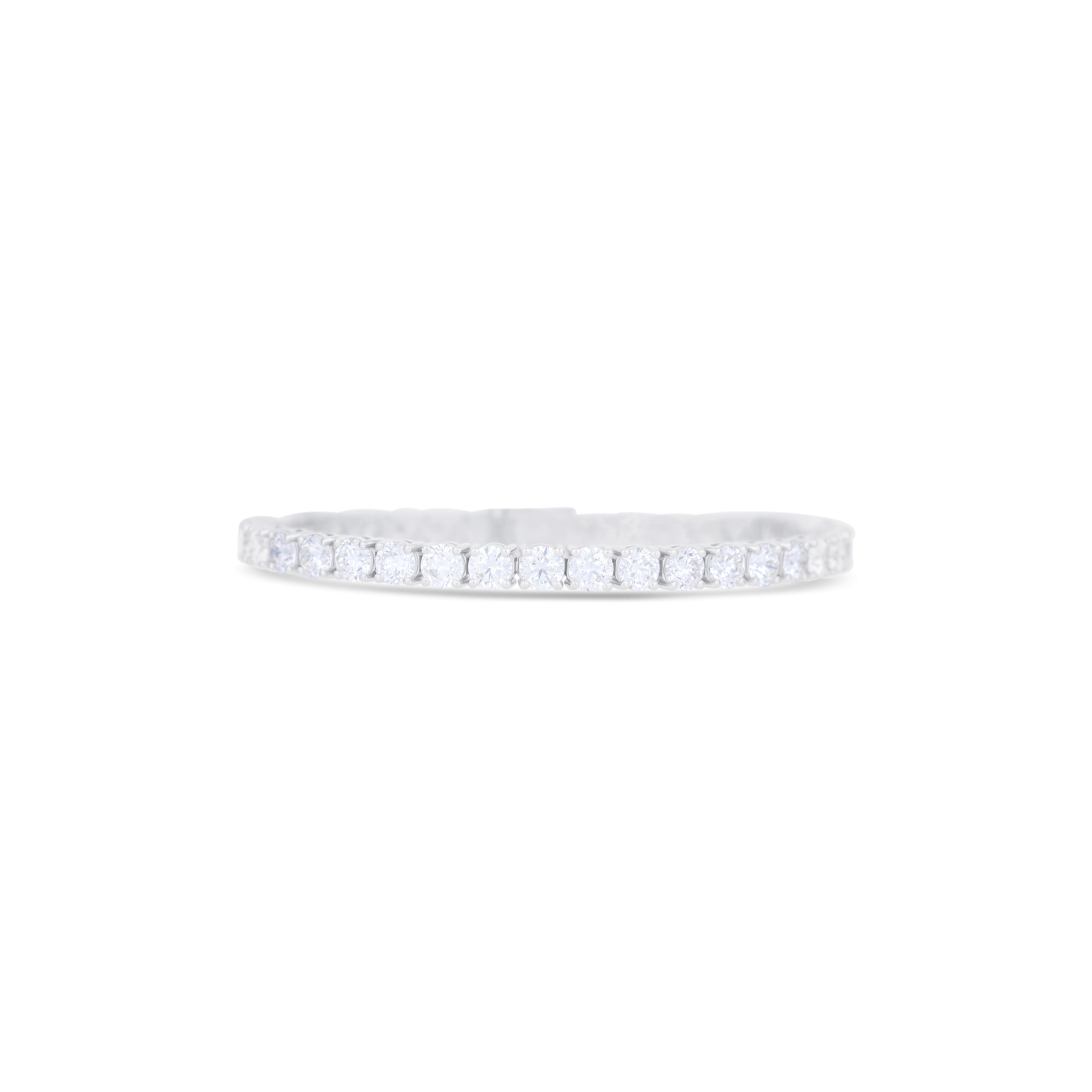 Platinum Round Diamond Line Bracelet Bracelet
