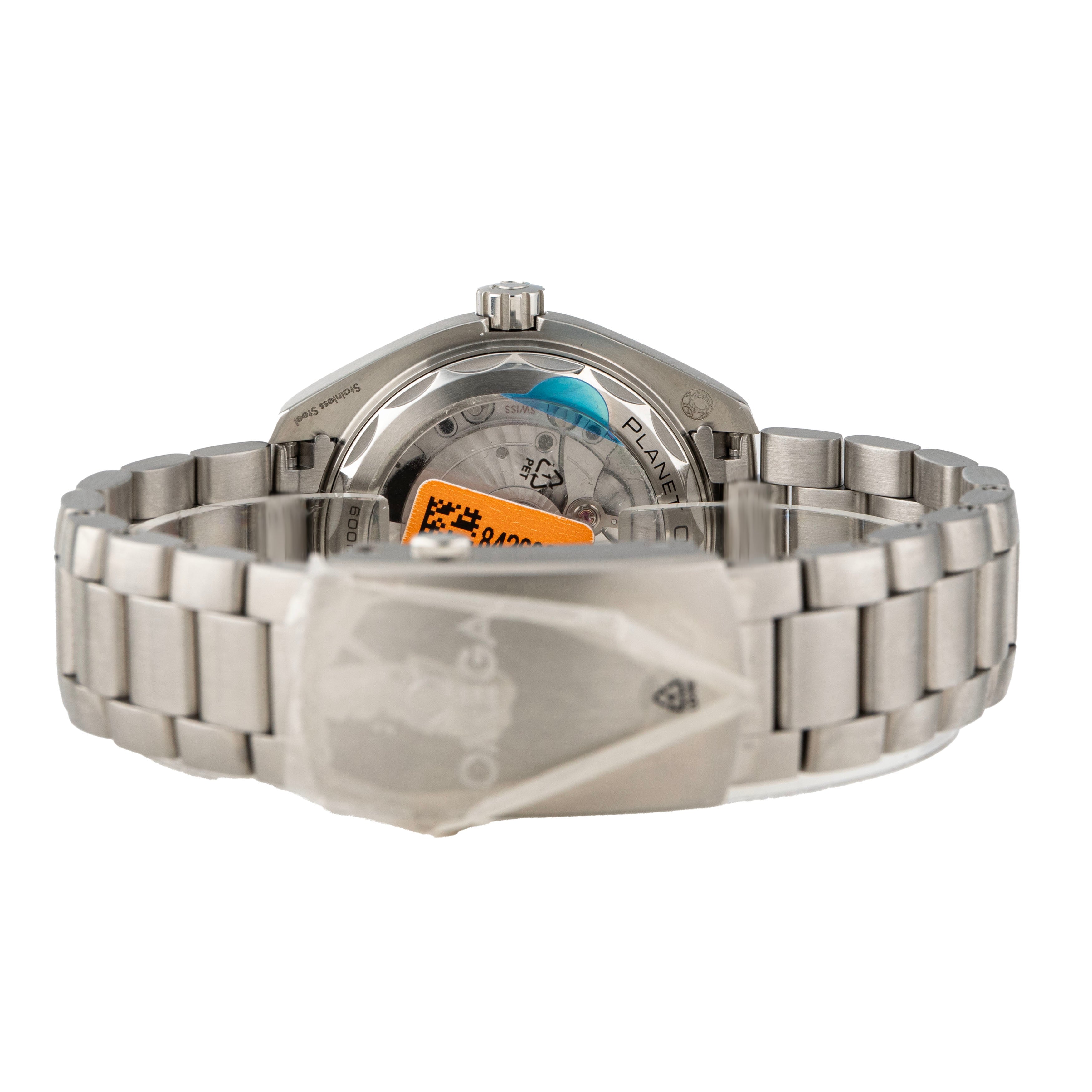 Omega Seamaster Planet Ocean 600m Stainless Steel Blue Dial 39.5mm 215.30.40.20.03.001 Full Set