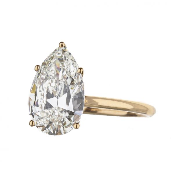 18K Rose Gold Solitaire Pear Diamond Engagement Ring