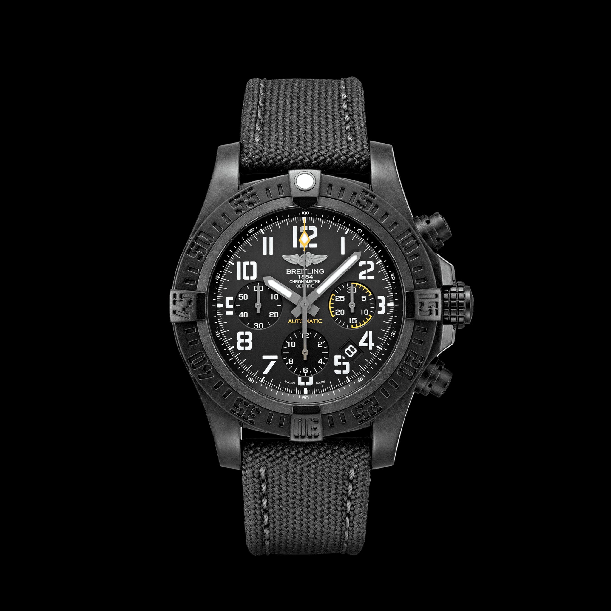 Breitling avenger hurricane online 12h