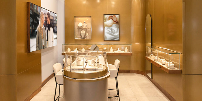 1800x900_1_120_E._Oak_Bridal_Space_Image