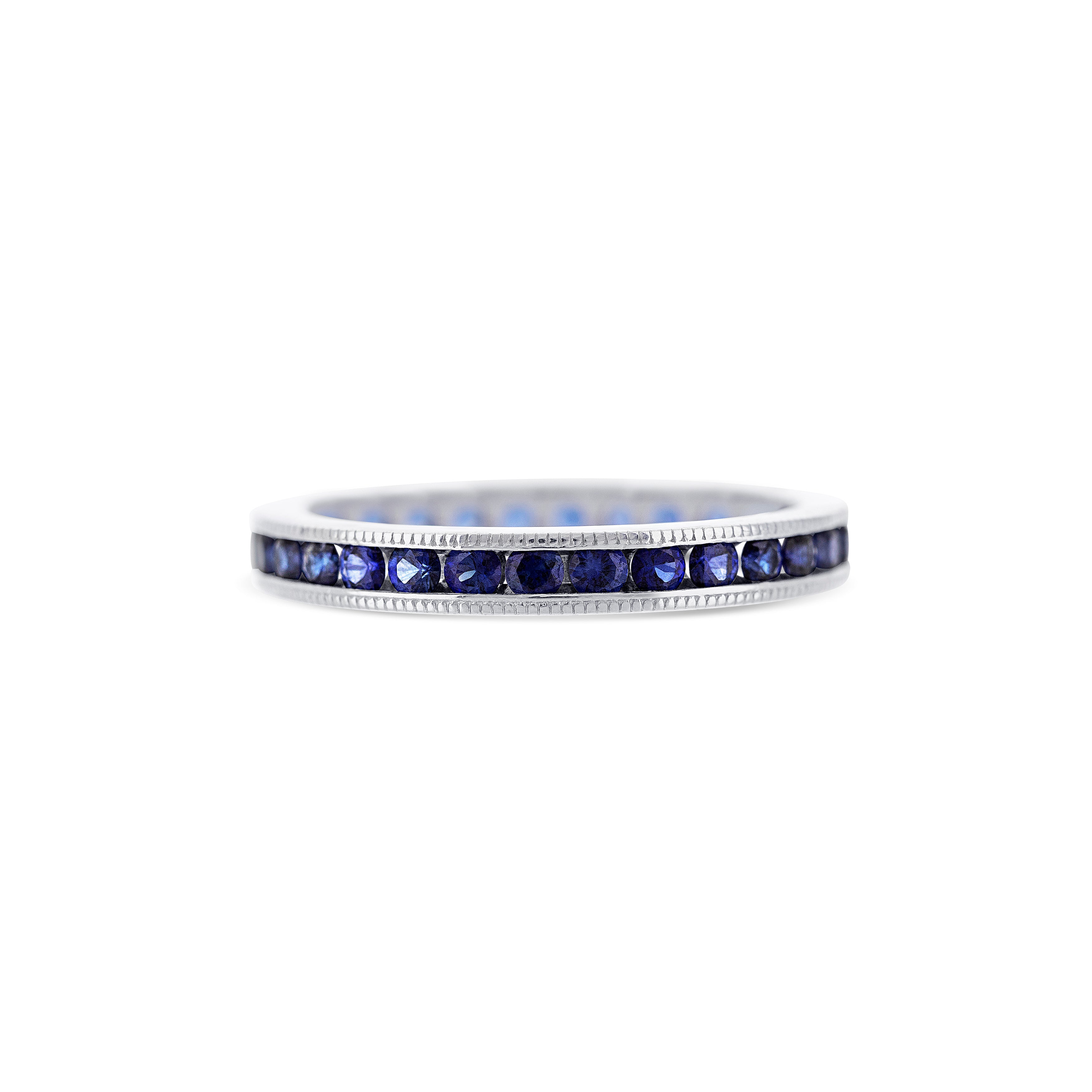 18K White Gold Blue Sapphire Band with Milgraine Detailing