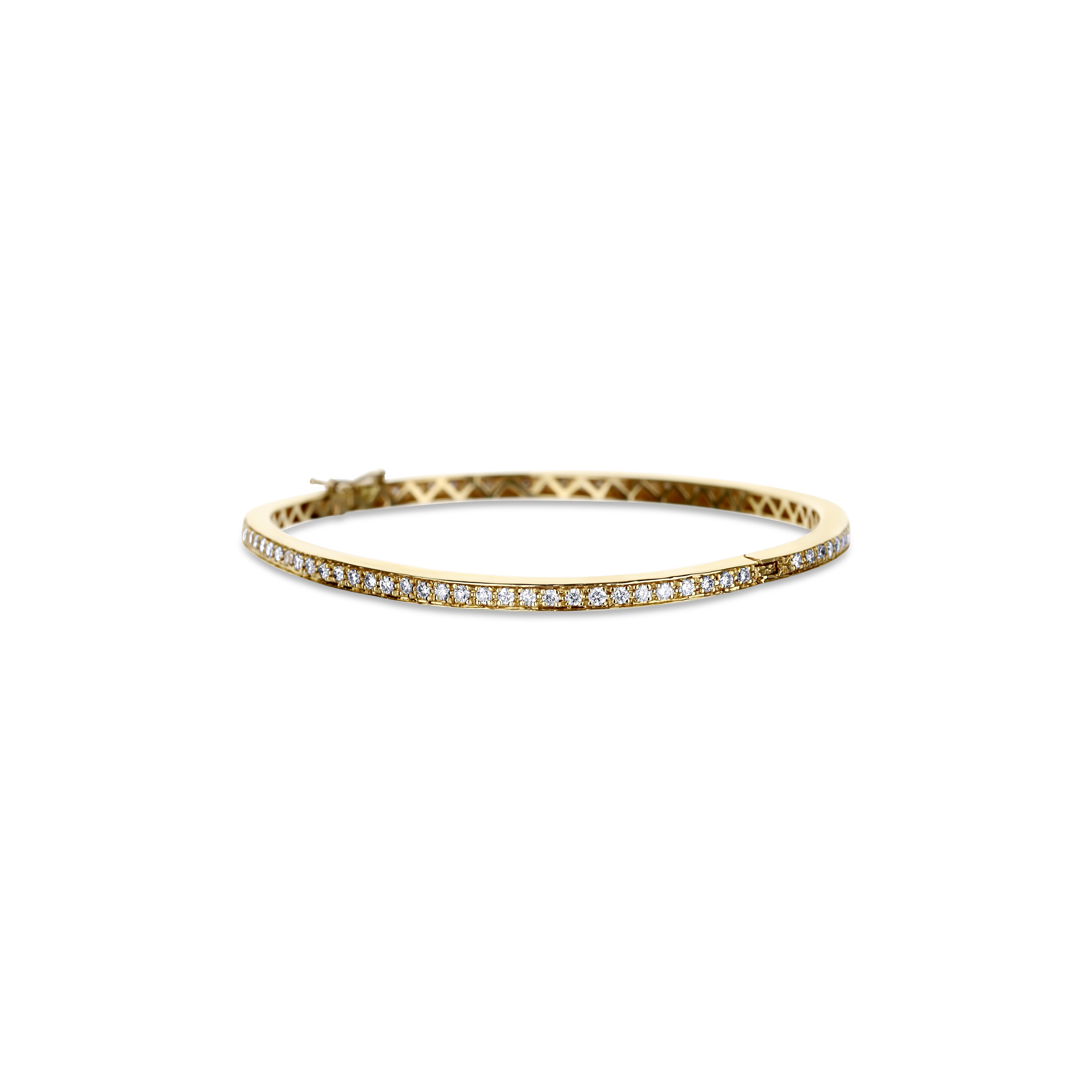 18K Yellow Gold Diamond Bangle Bracelet