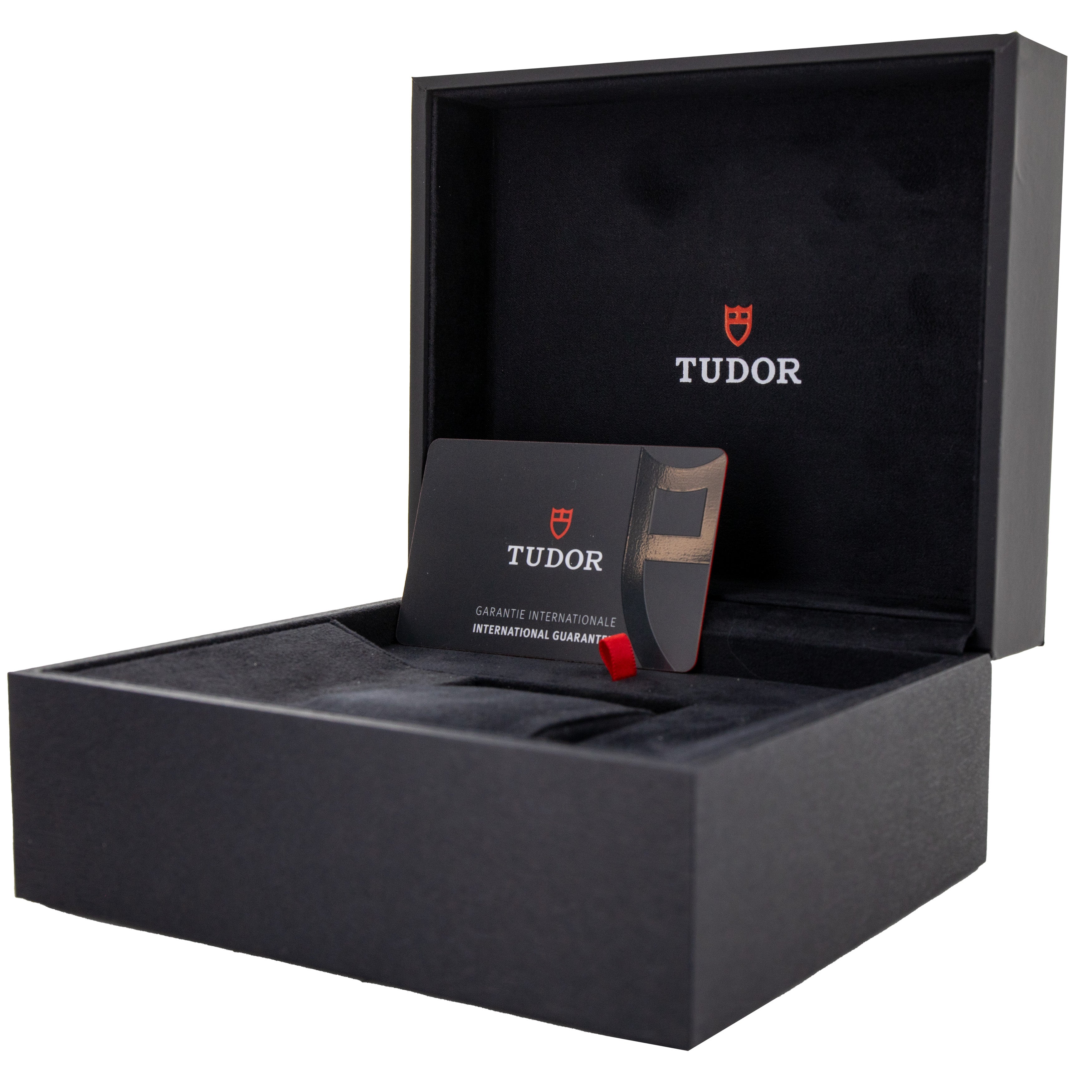 Tudor Black Bay Burgundy Stainless Steel Black Dial 41mm 79230R Full Set