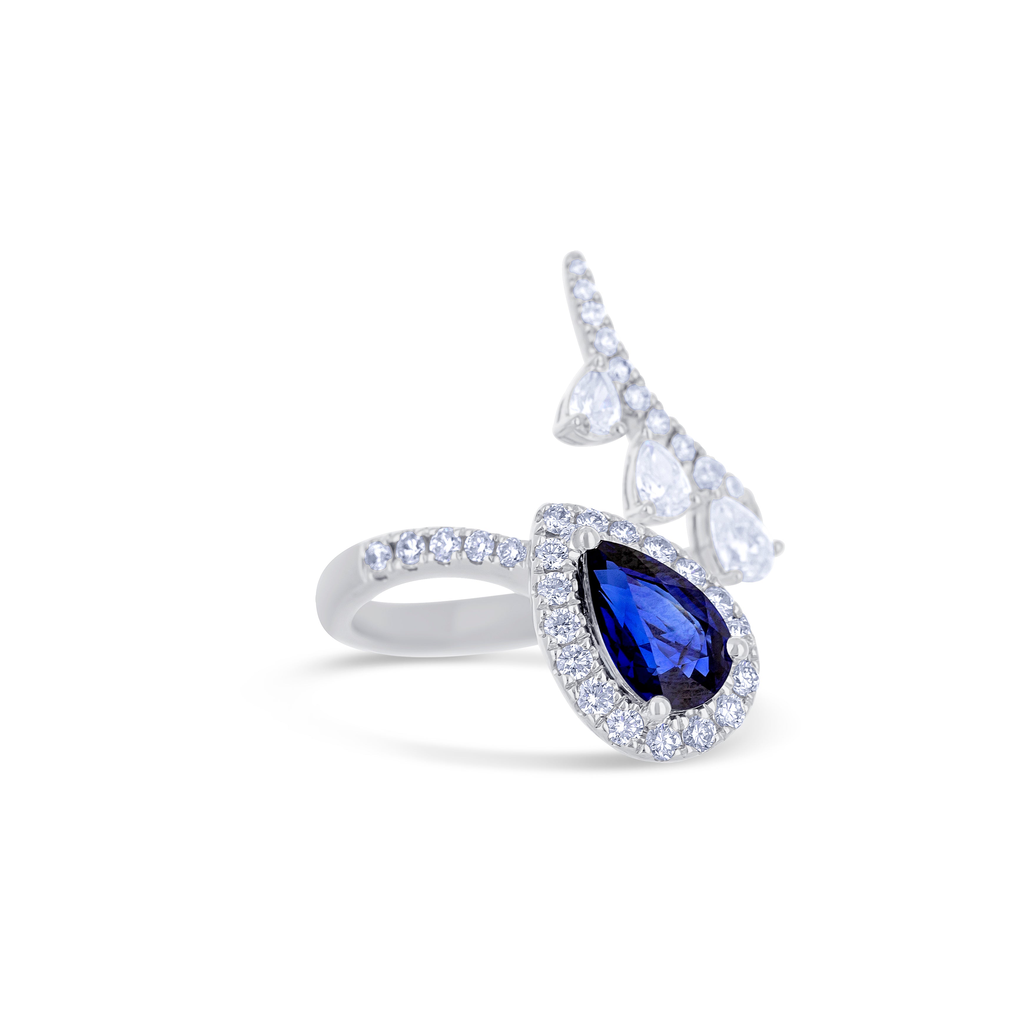 18K White Gold Blue Sapphire and Diamond Ring