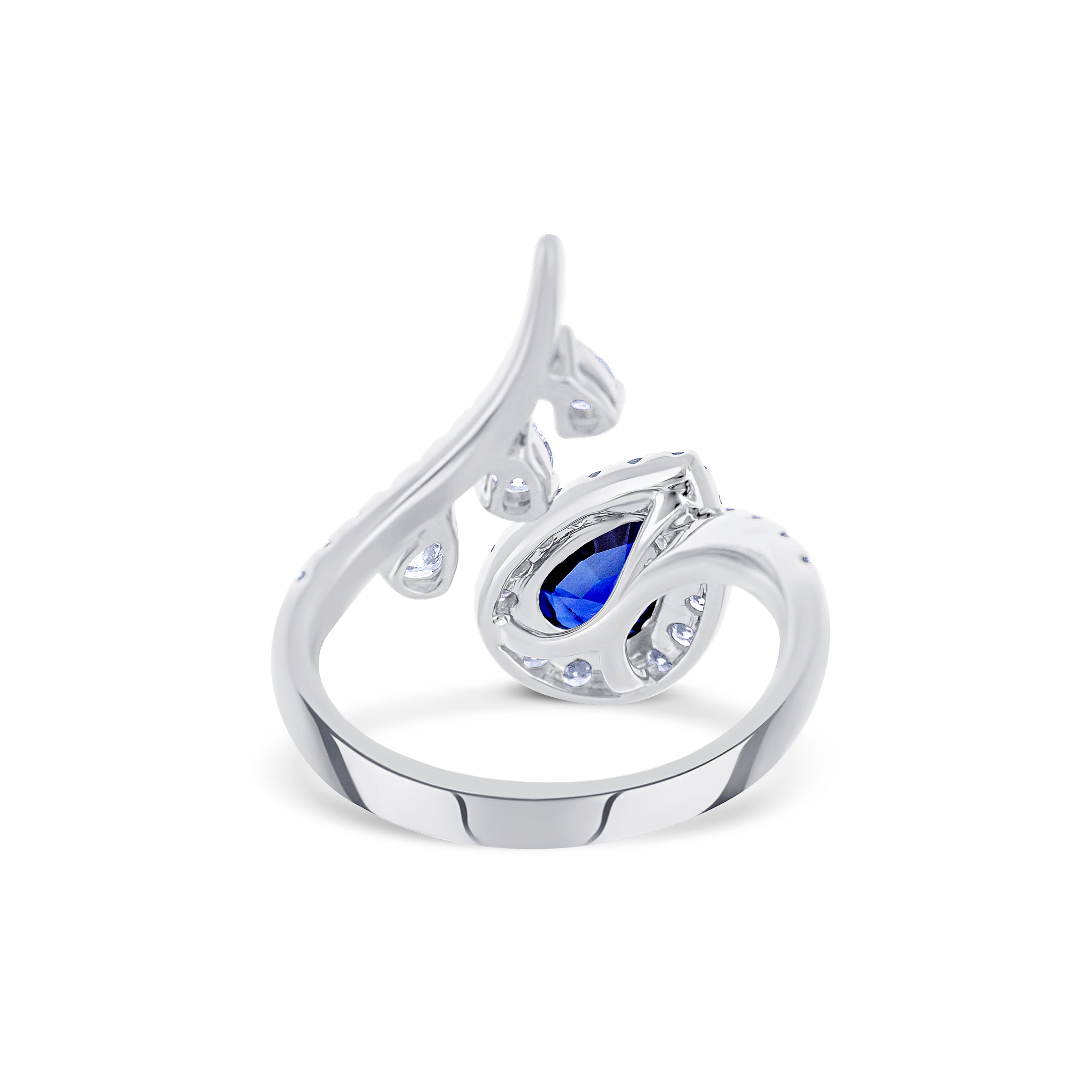 18K White Gold Blue Sapphire and Diamond Ring