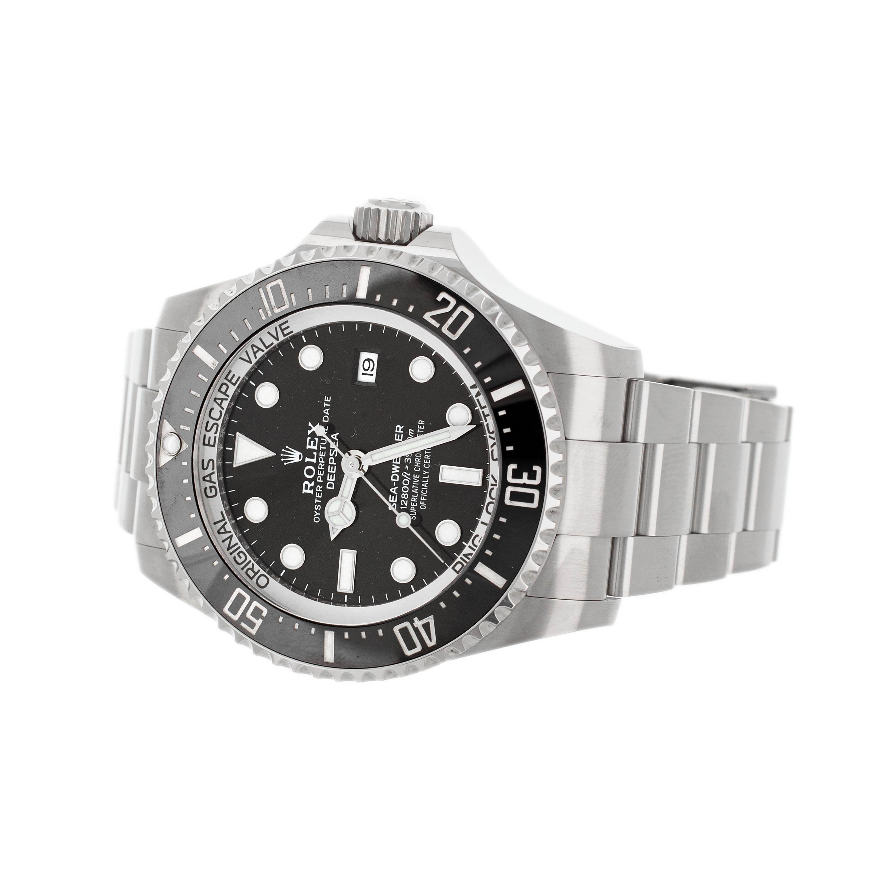 Rolex Sea-Dweller Stainless Steel Black Dial 44mm 126660 Full Set