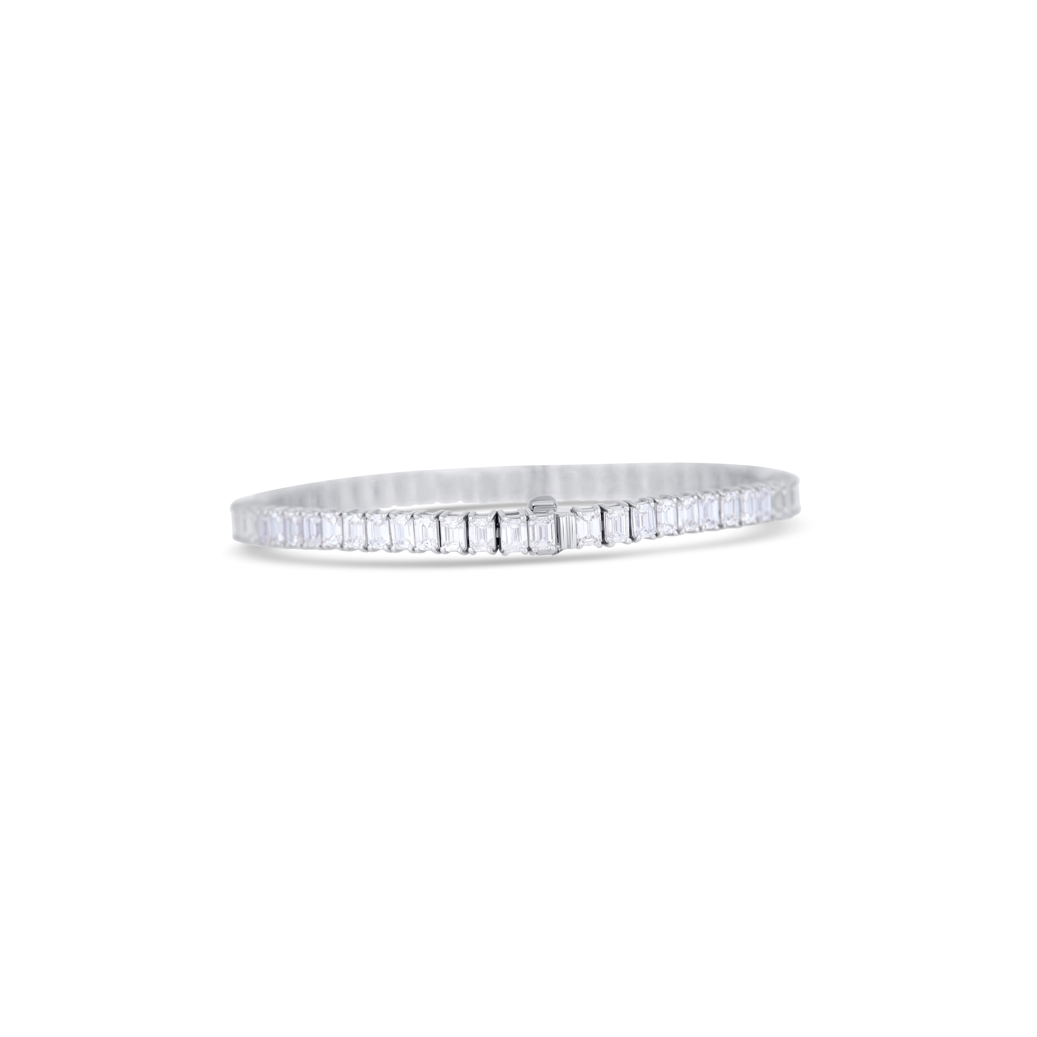 14K White Gold Emerald and Emerald Cut Diamond Tennis Bracelet