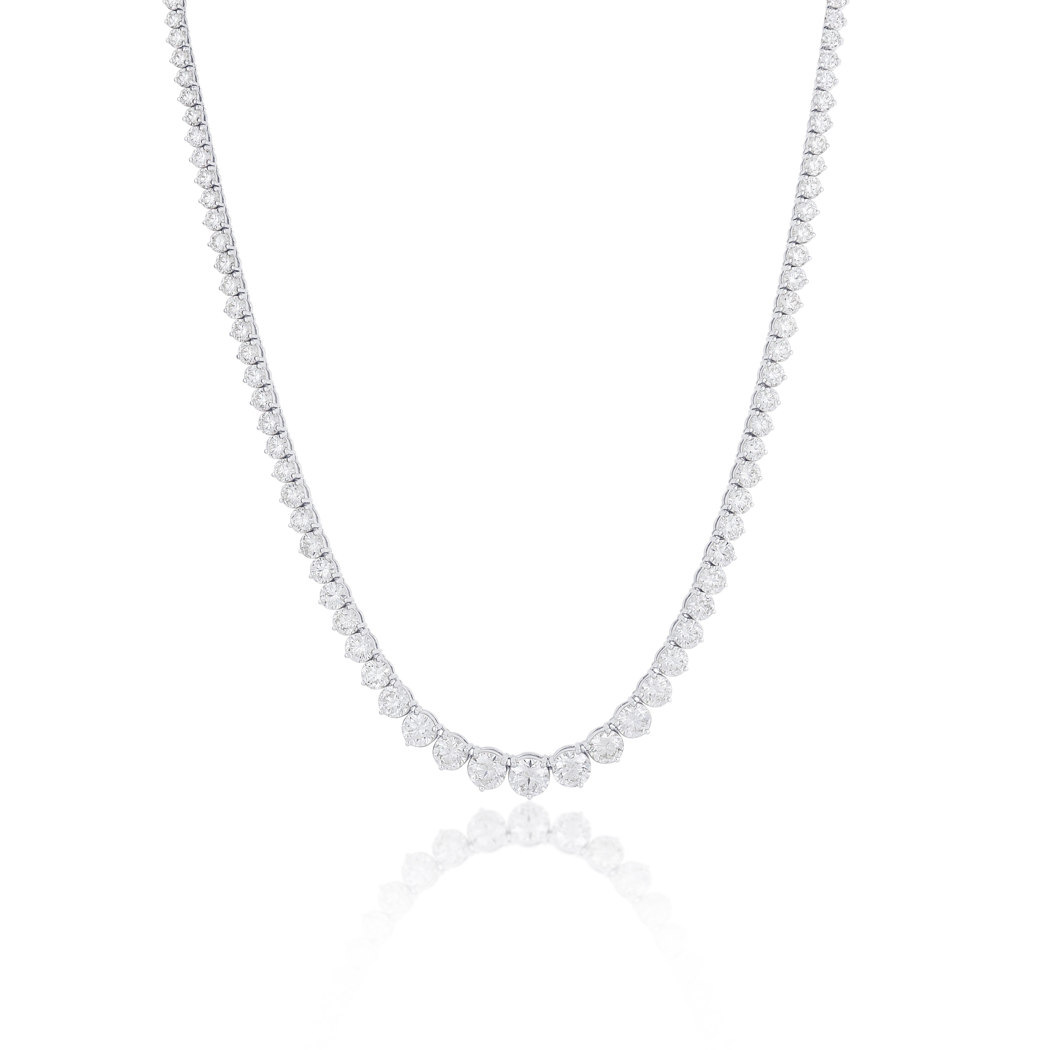 14K White Gold Round Diamond Bracelet