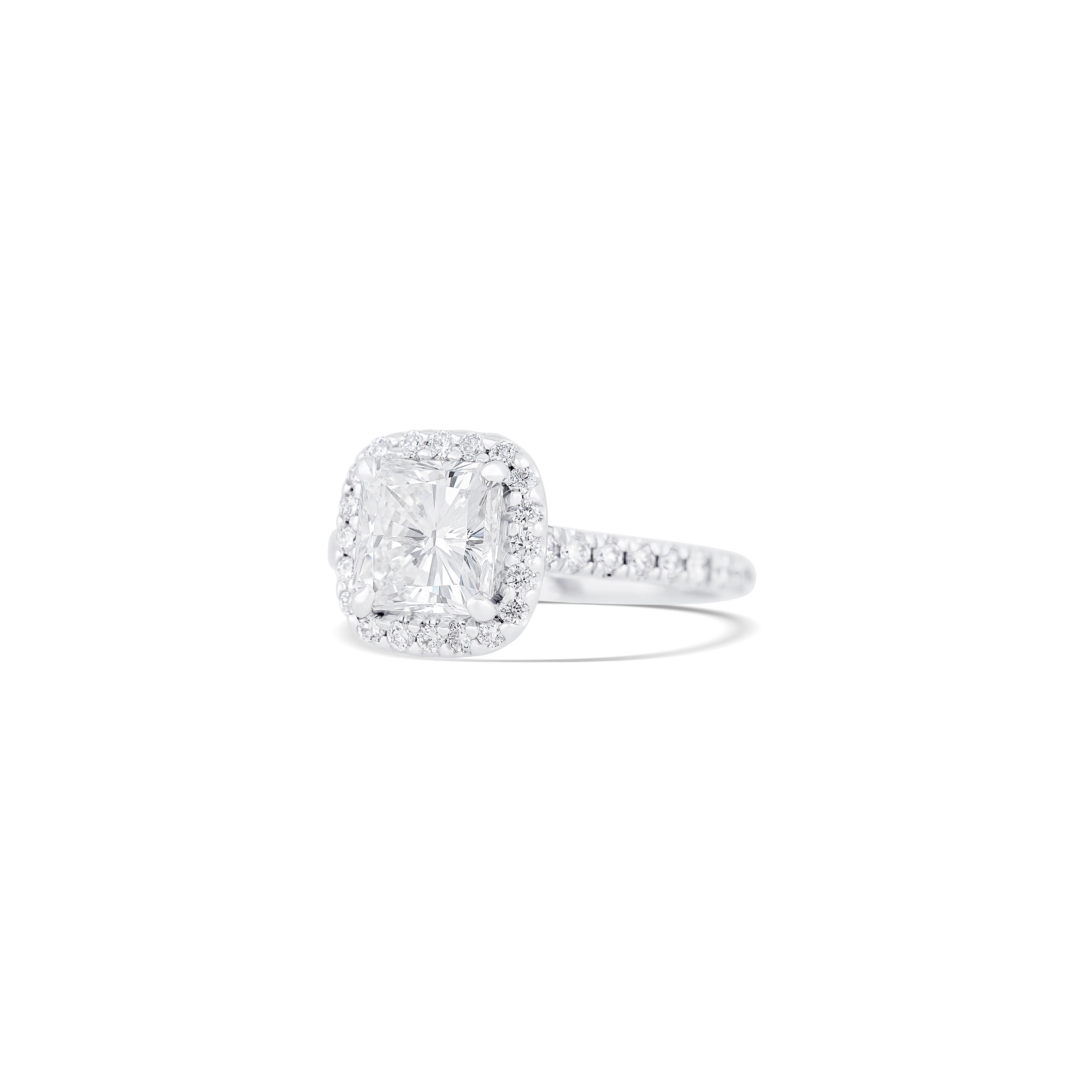 18K White Gold 1.33ct Round Brilliant Diamond Engagement Ring