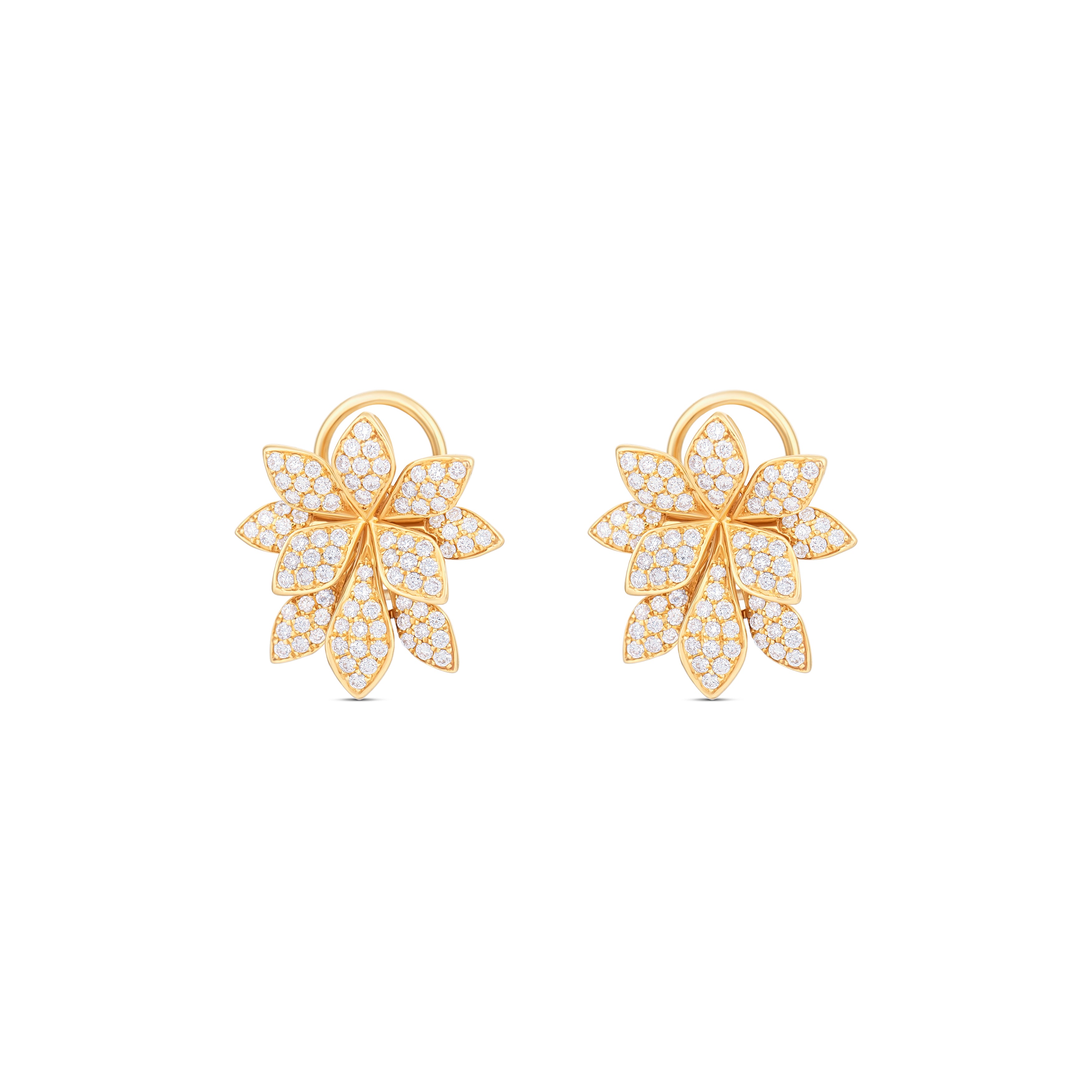 18K White Gold Flower Shaped Diamond Earrings