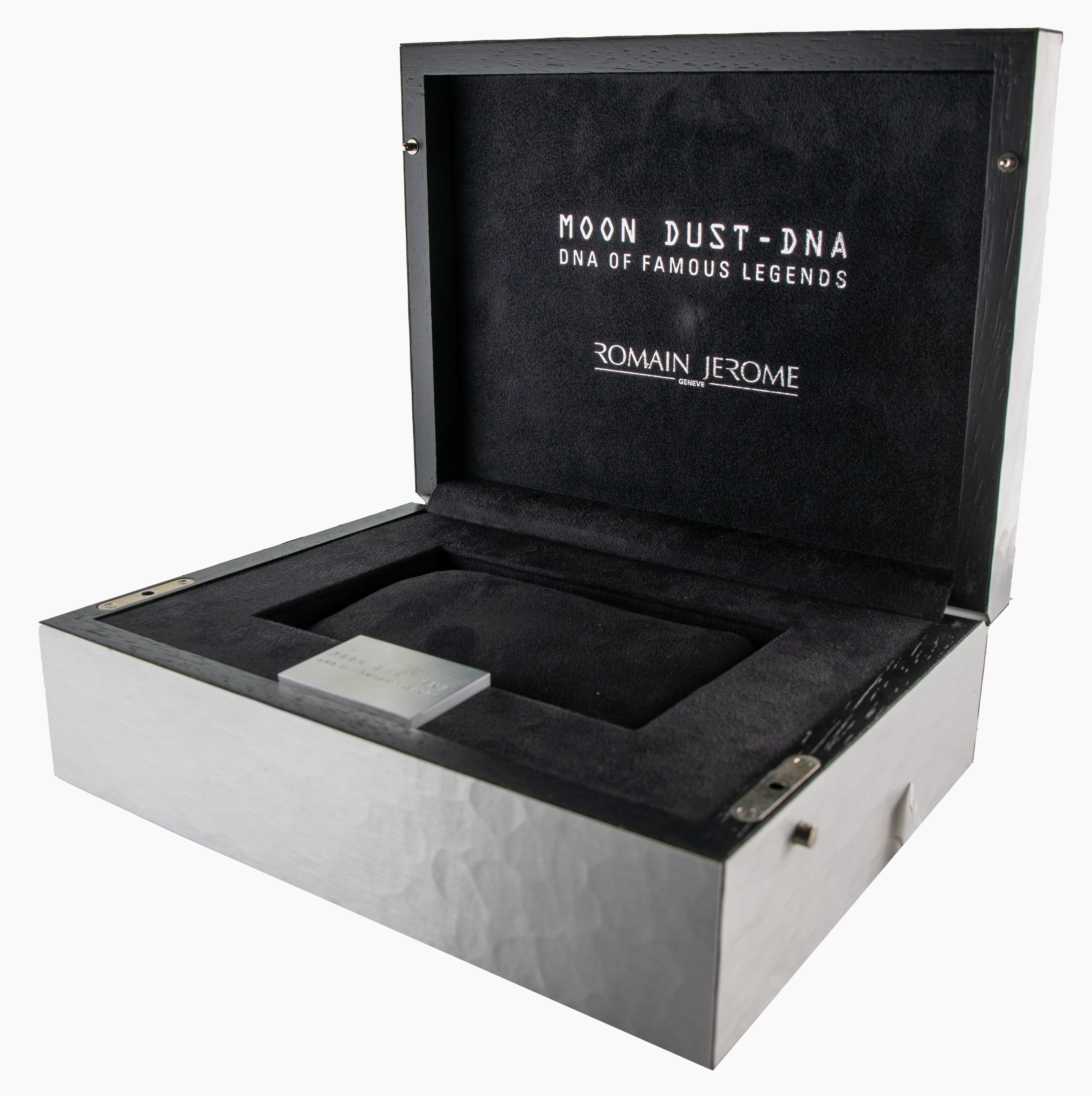 Romain Jerome Moon Dust Stainless Steel Silver Dial 46mm MG.FB.BBBB.00 Full Set