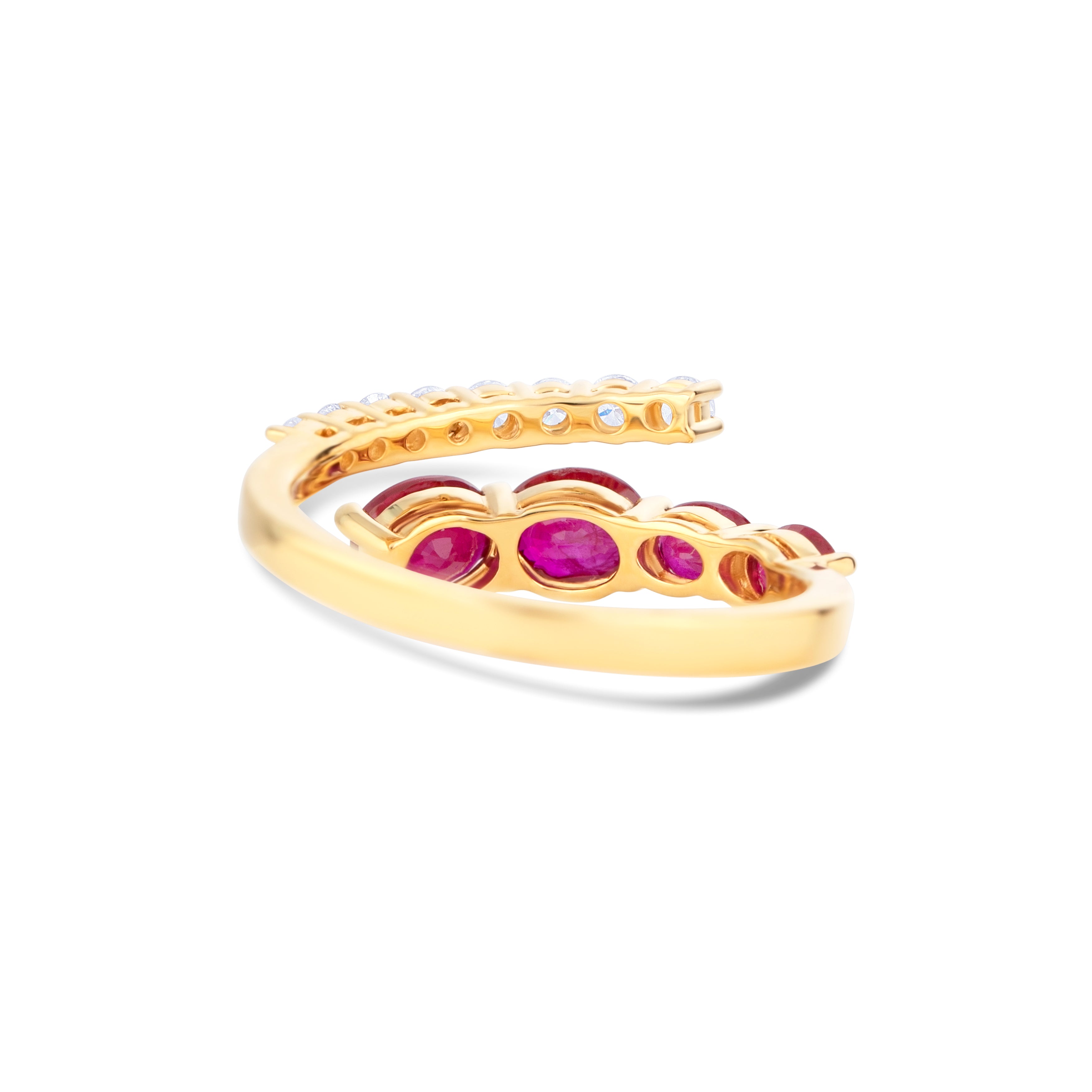 18K Yellow Gold Oval Ruby and Multi Shape Diamond Fashion Ring