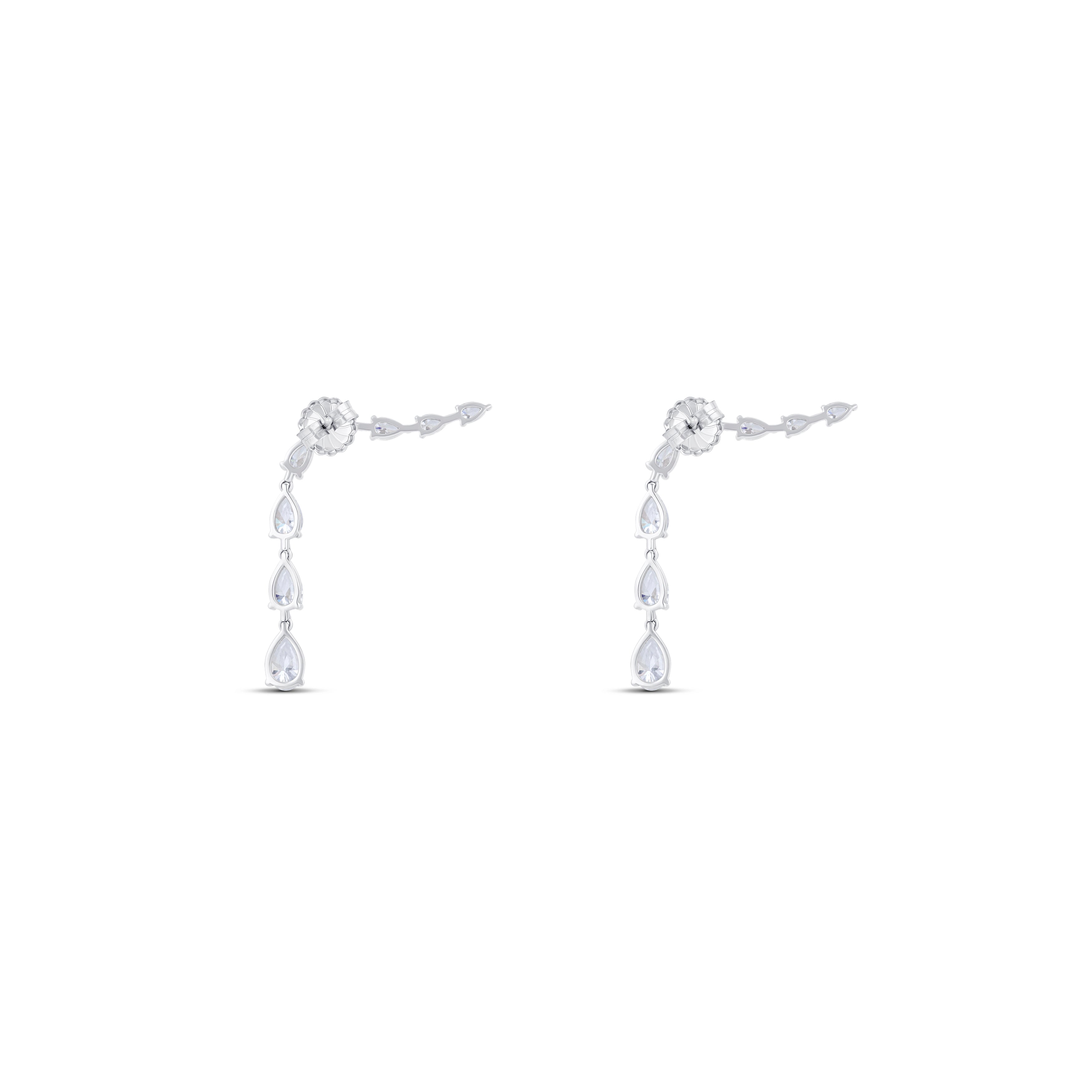 18K White Gold Graduated Diamond Drop Earrings