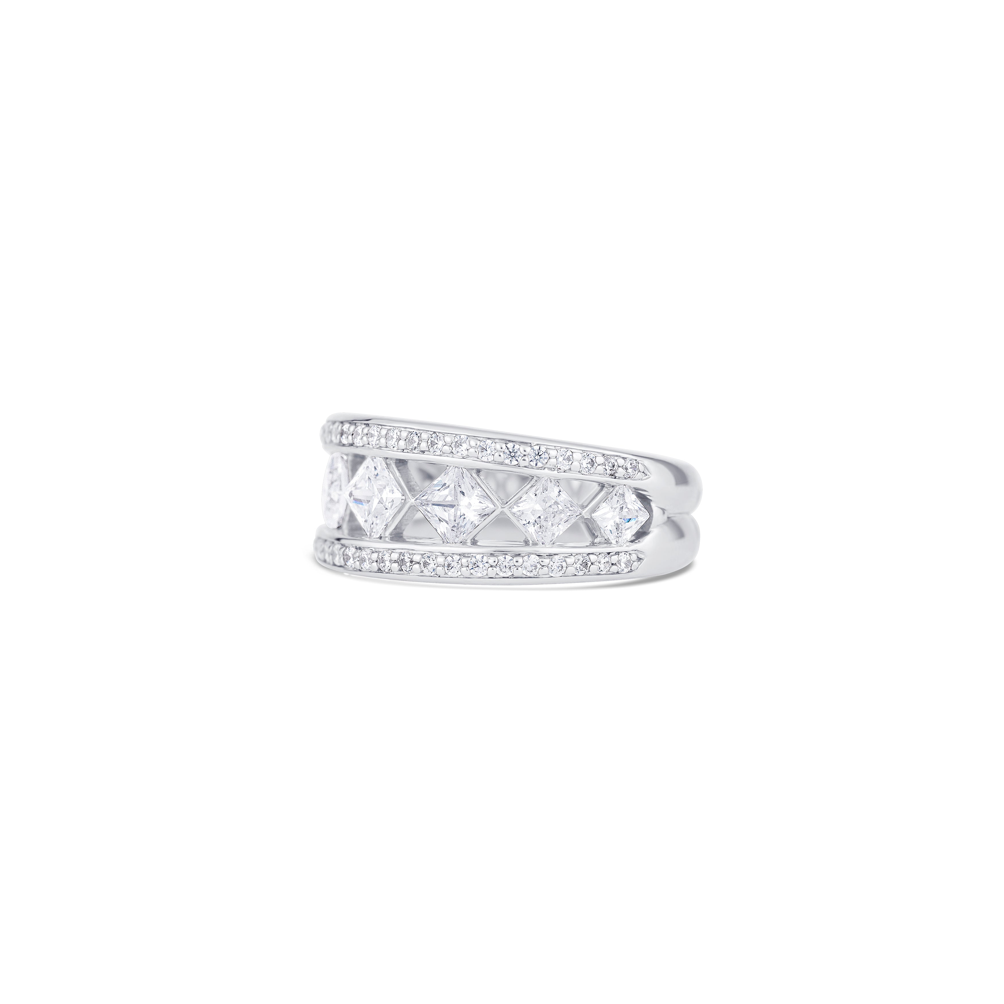 14K White Gold Princess Diamond Center Round Diamond Pavé Edge Band