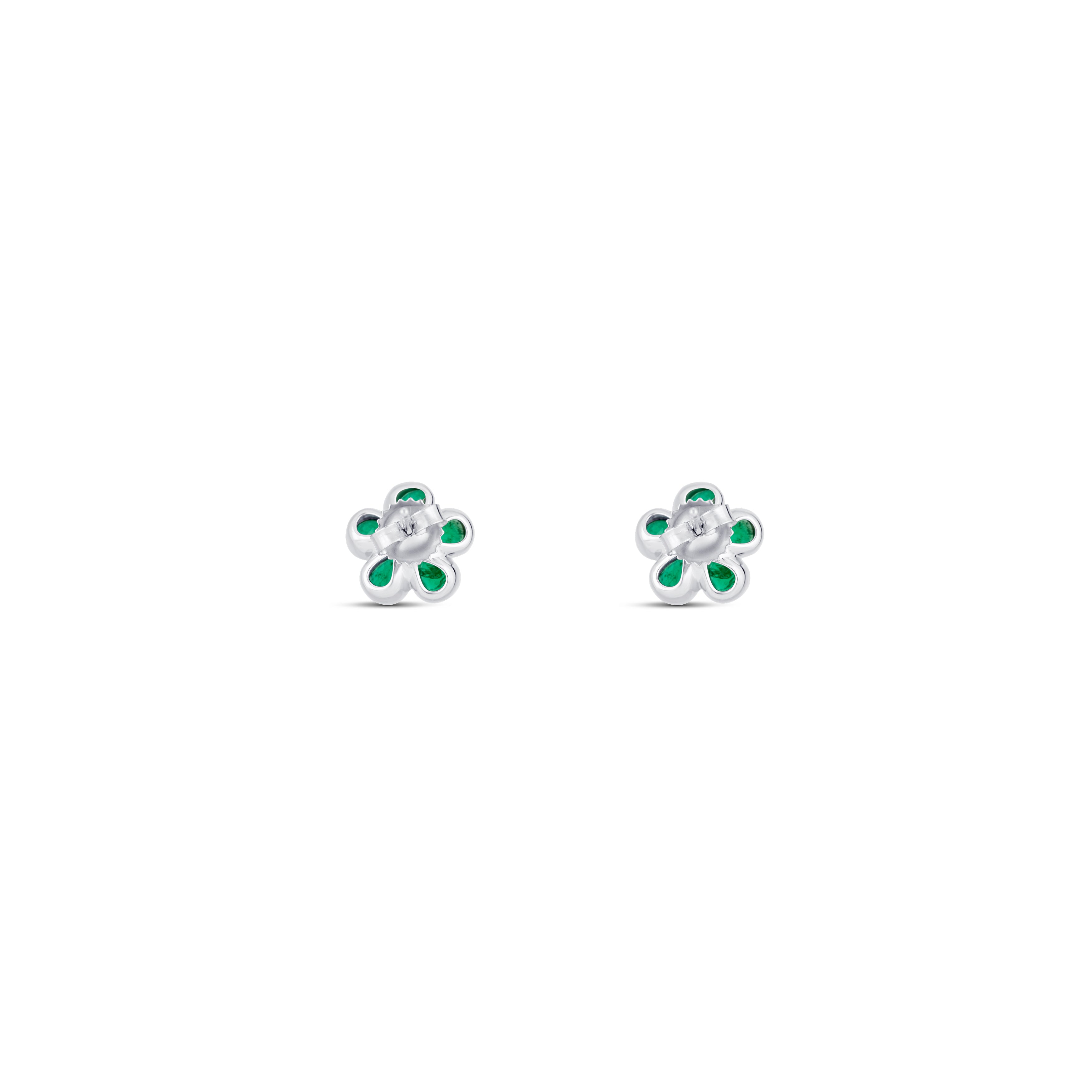 14K White Gold Emerald And Diamond Flower Earrings