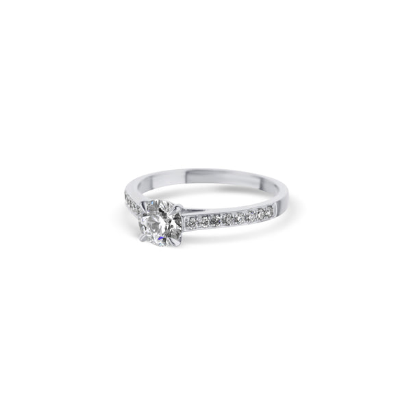 18K White Gold Ring With Round Diamond And A Cathedral Setting