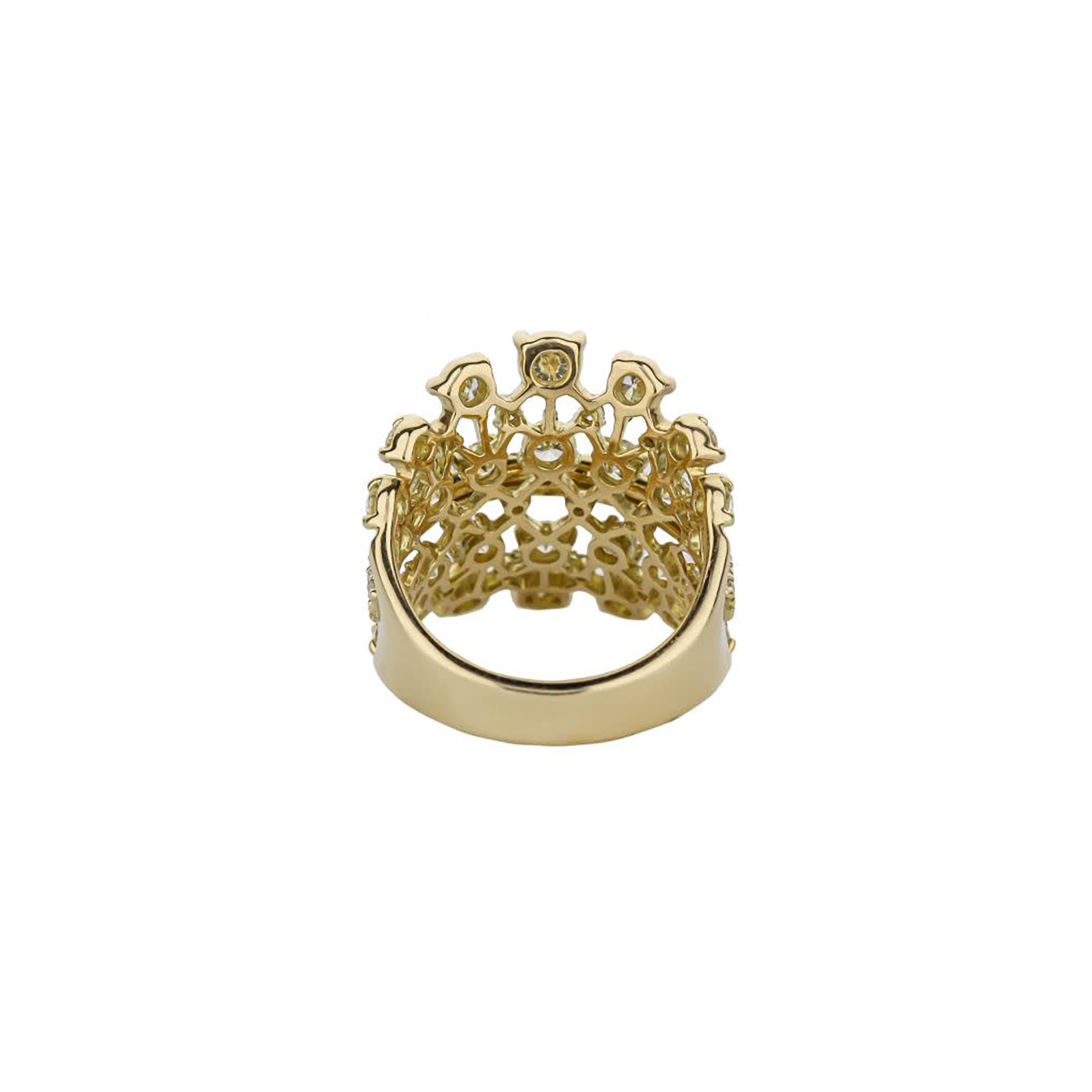 18K Yellow Gold Crown Design Diamond Ring