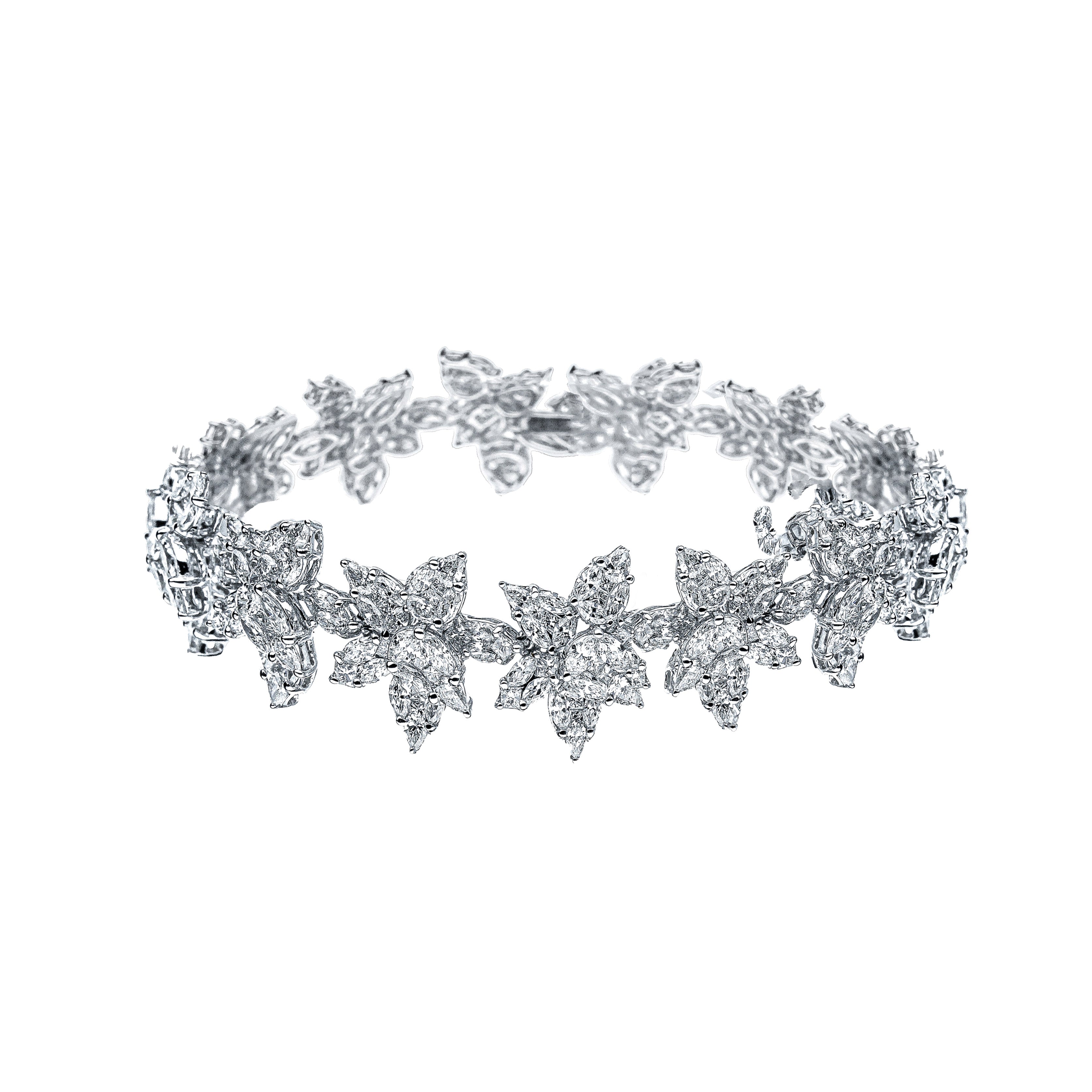 Diamond Tennis Bracelet With Princess Cut Diamonds – HANIKEN JEWELERS  NEW-YORK