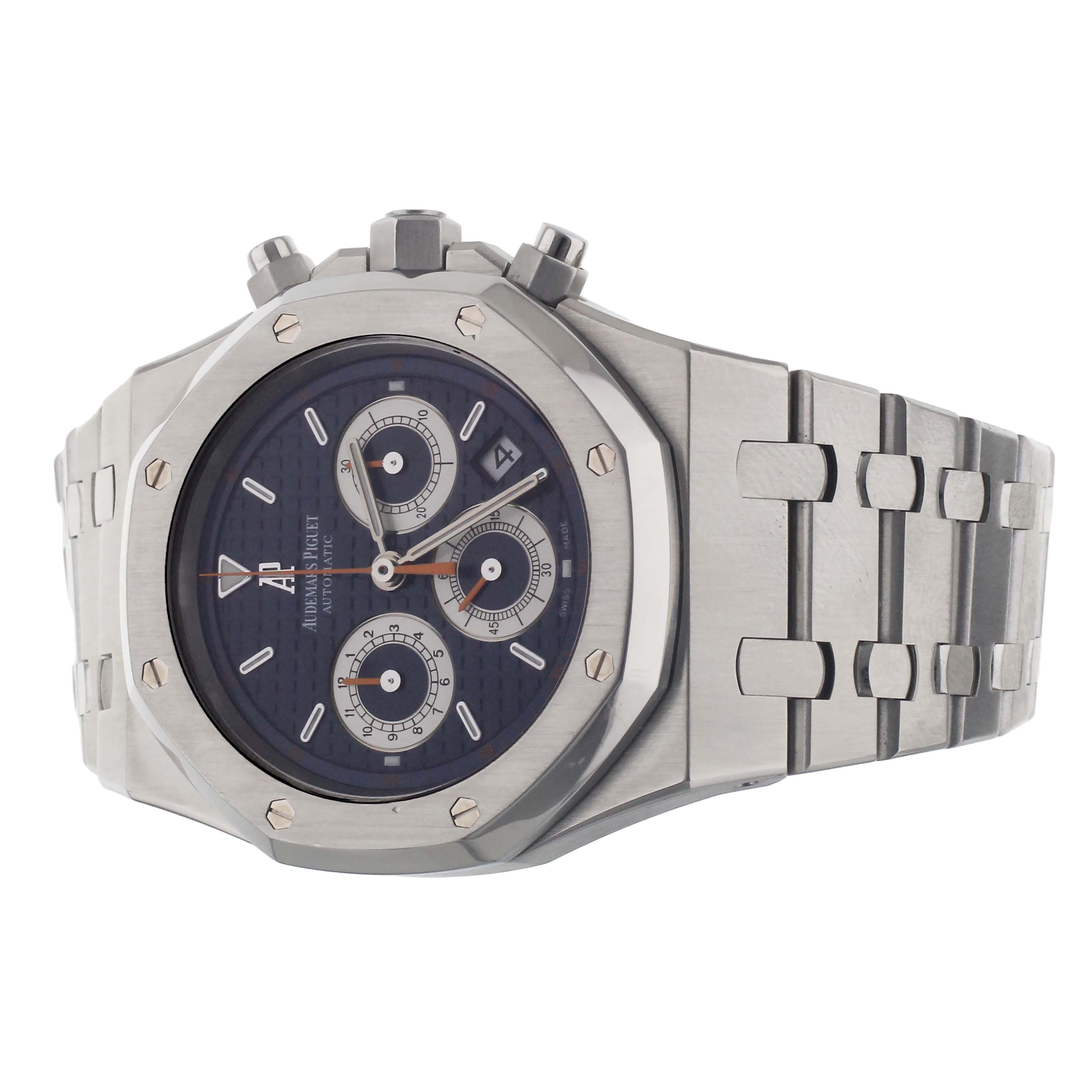 Royal oak 39mm on sale chronograph