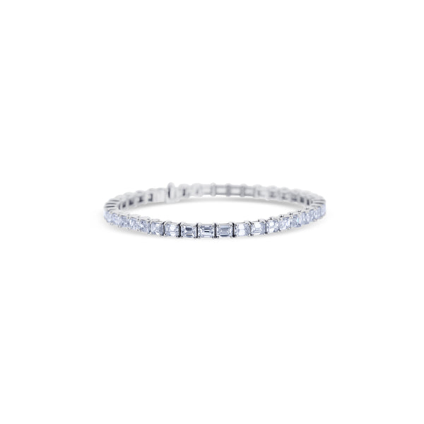 18K White Gold Emerald Cut Diamond Bracelet